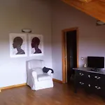 アパート Atico Balcon De Ii ハカ